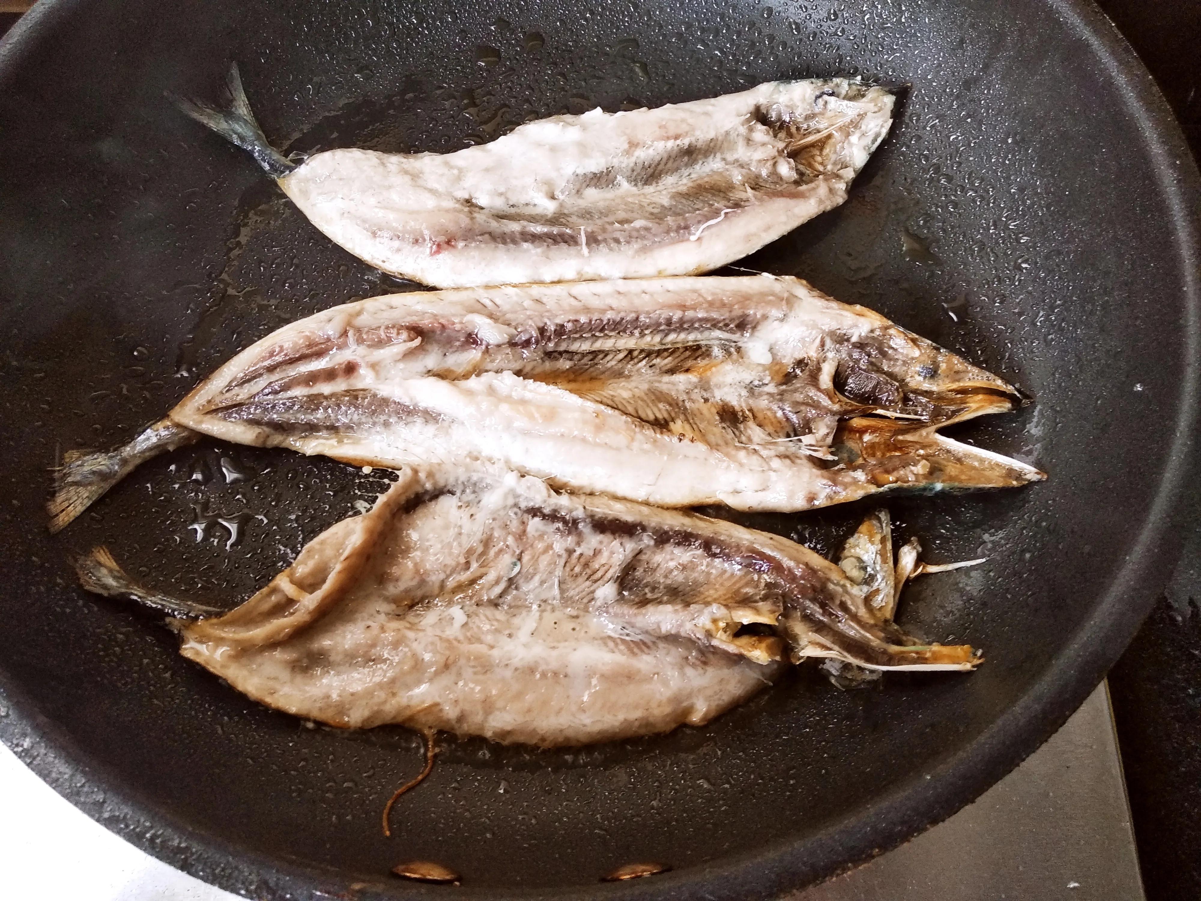 夏天吃海鱼，内行专挑这5种，肉鲜不腥无法养殖，摊主都夸是行家