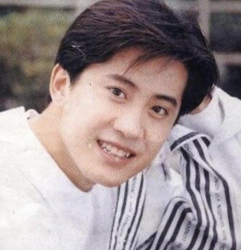 涛声不再的情歌王子：因情歌爆红、因丑闻沉寂，53岁跑商演被批丑