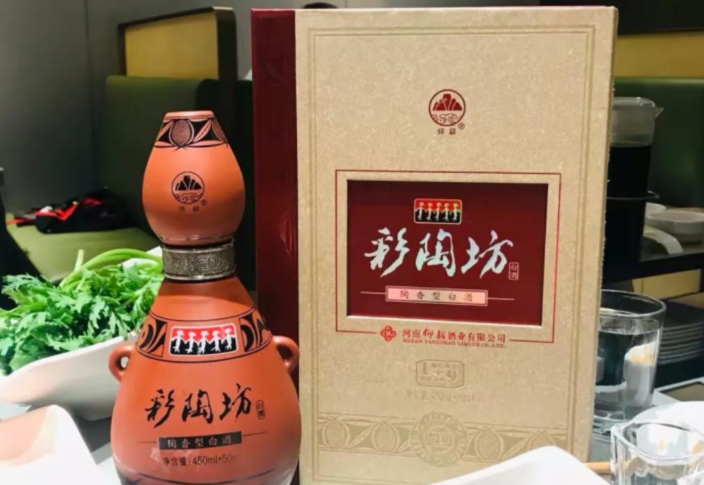 都是酒,都是酒为什么价格差距那么大