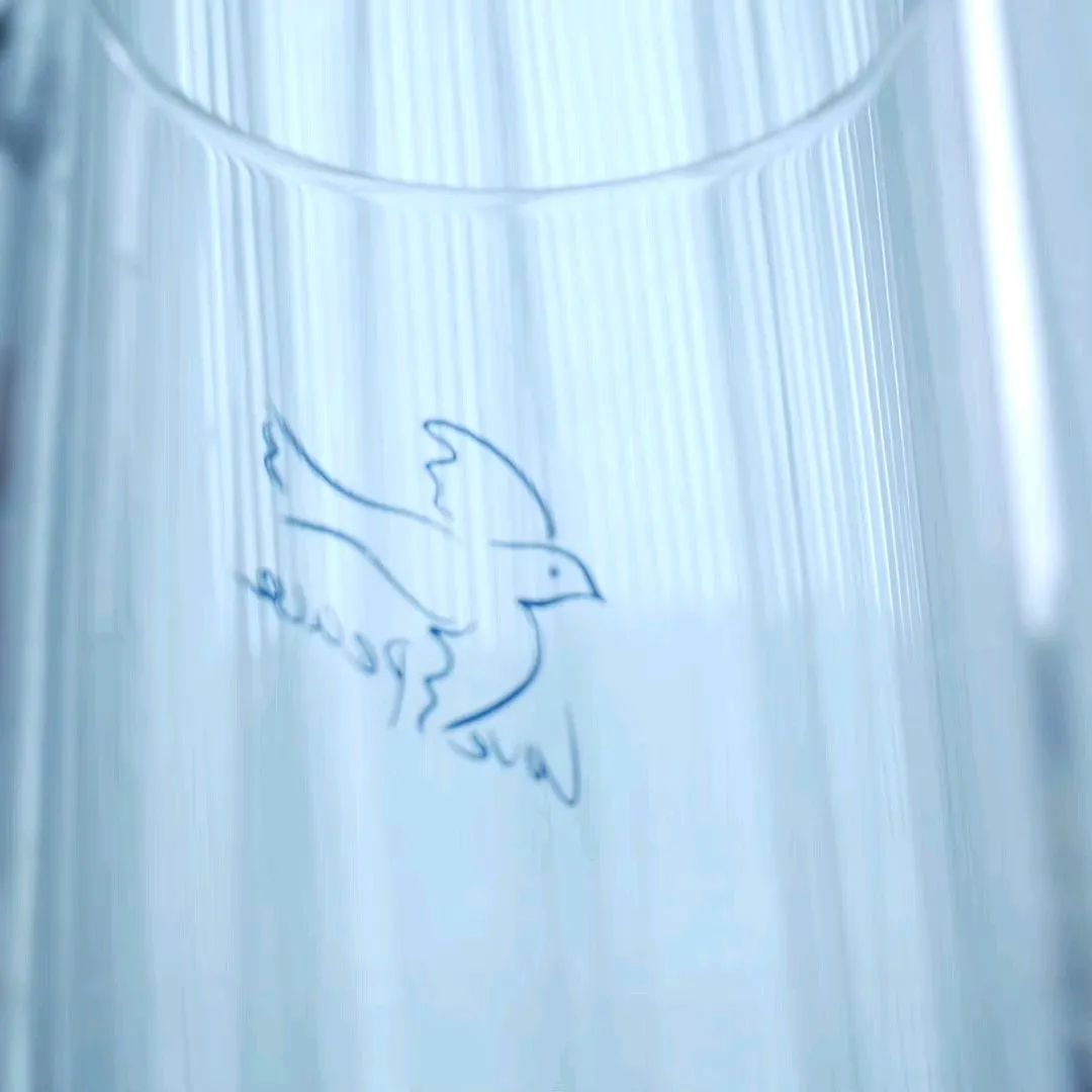 或许无疾而终的感情才值得被怀念,目前为止所有的感情都是无疾而终