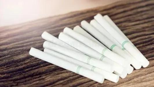 吸烟有害健康可是为什么叫香烟呢,哪年中国香烟标明抽烟有害健康的