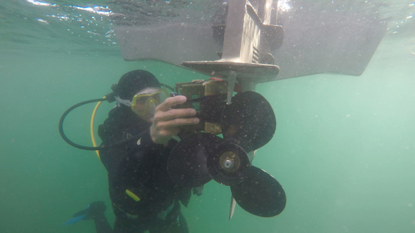 勇立潮头，他们是*破爆**专业的全能战士