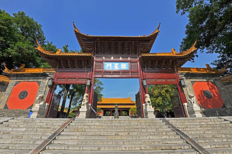 南京游玩两天攻略,南京游玩攻略两日游住宿推荐