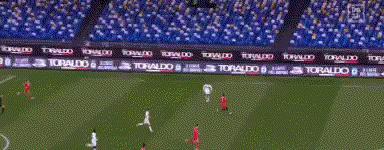 意大利全场狂轰32脚射门难破门,意大利杯米兰德比比分狂虐