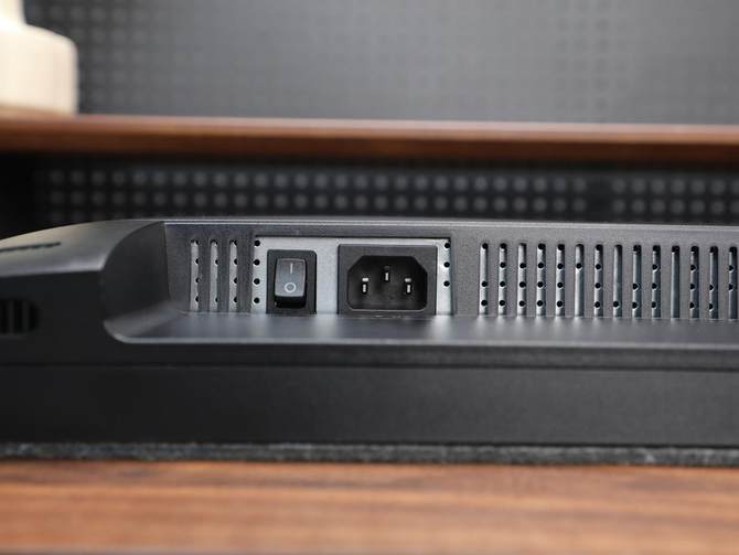 飞利浦558m1ry超大显示器体验,飞利浦55寸最新显示器