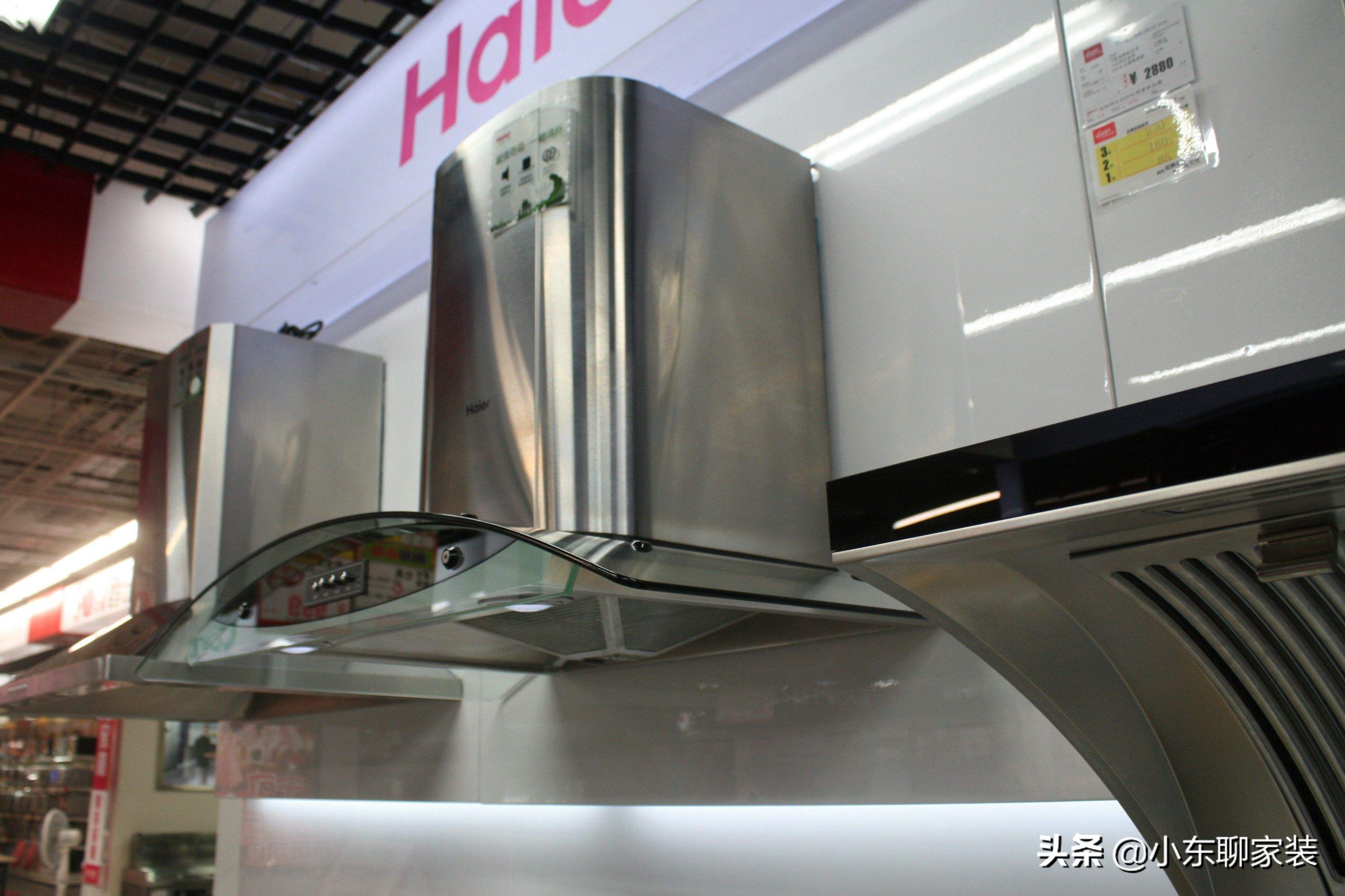 集成灶和侧吸油烟机哪个更实用,集成灶和顶吸油烟机哪个好