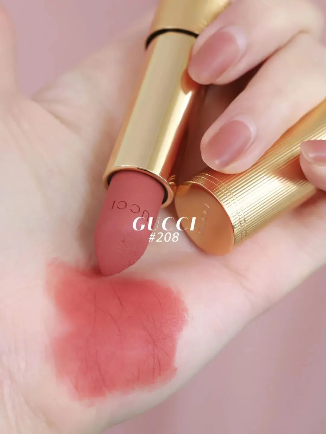 适合春天的口红色号,显白又低调的滋润口红推荐