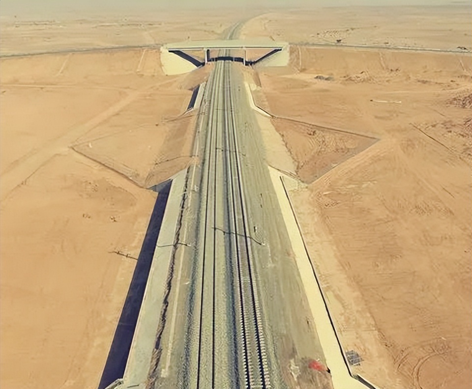 沙特把中国当冤大头？建完不赚反亏41亿美元，外媒：实际上很值得