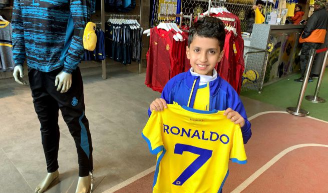 c罗被沙特签约2亿欧元合法吗,2年半5亿欧网传c罗将加盟沙特豪门