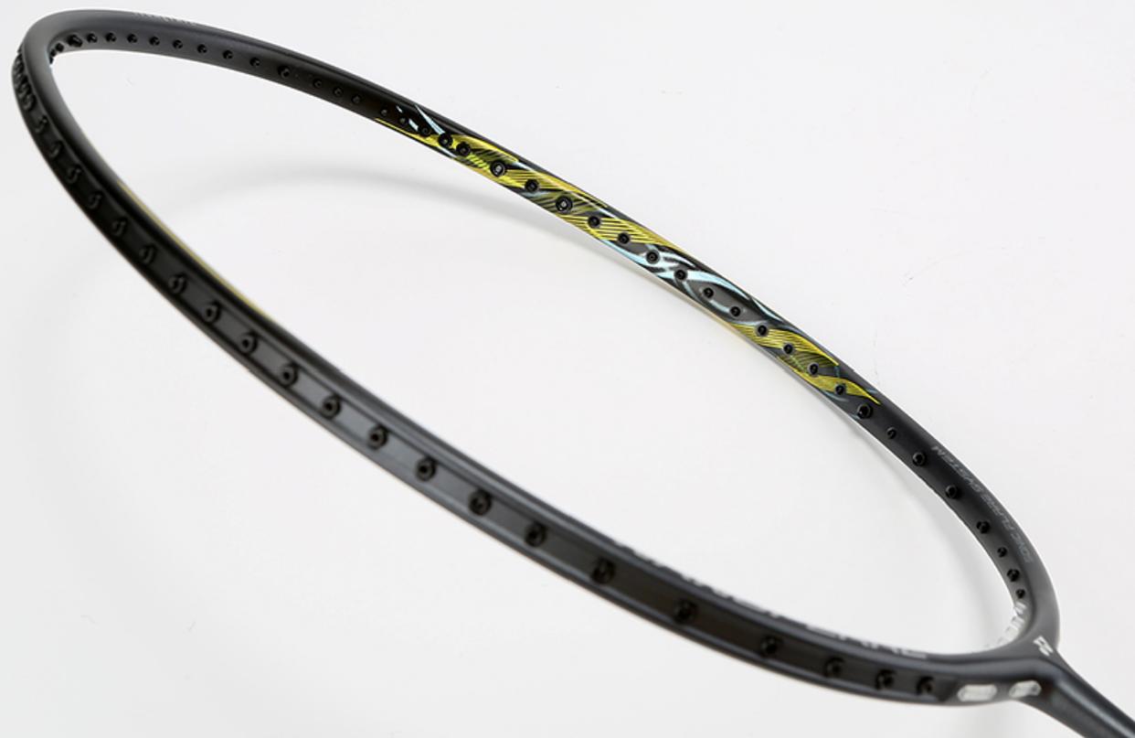 尤尼克斯羽毛球拍nanospeed9900,尤尼克斯羽毛球拍弓箭11pro多少磅