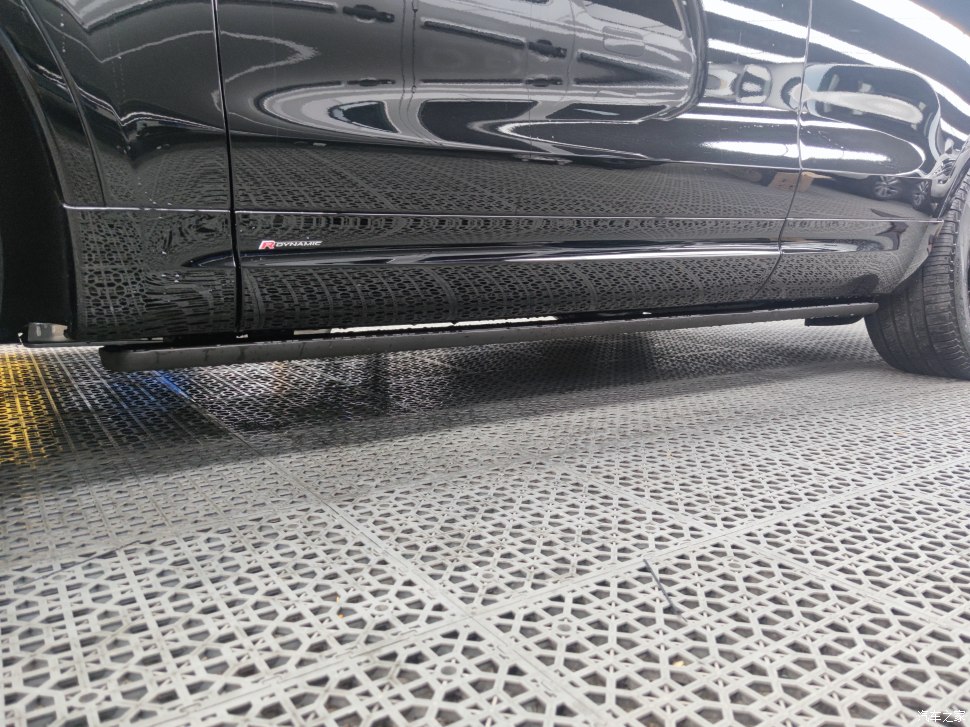 20款路虎发现5安装电动踏板,路虎发现5踏板改装过程