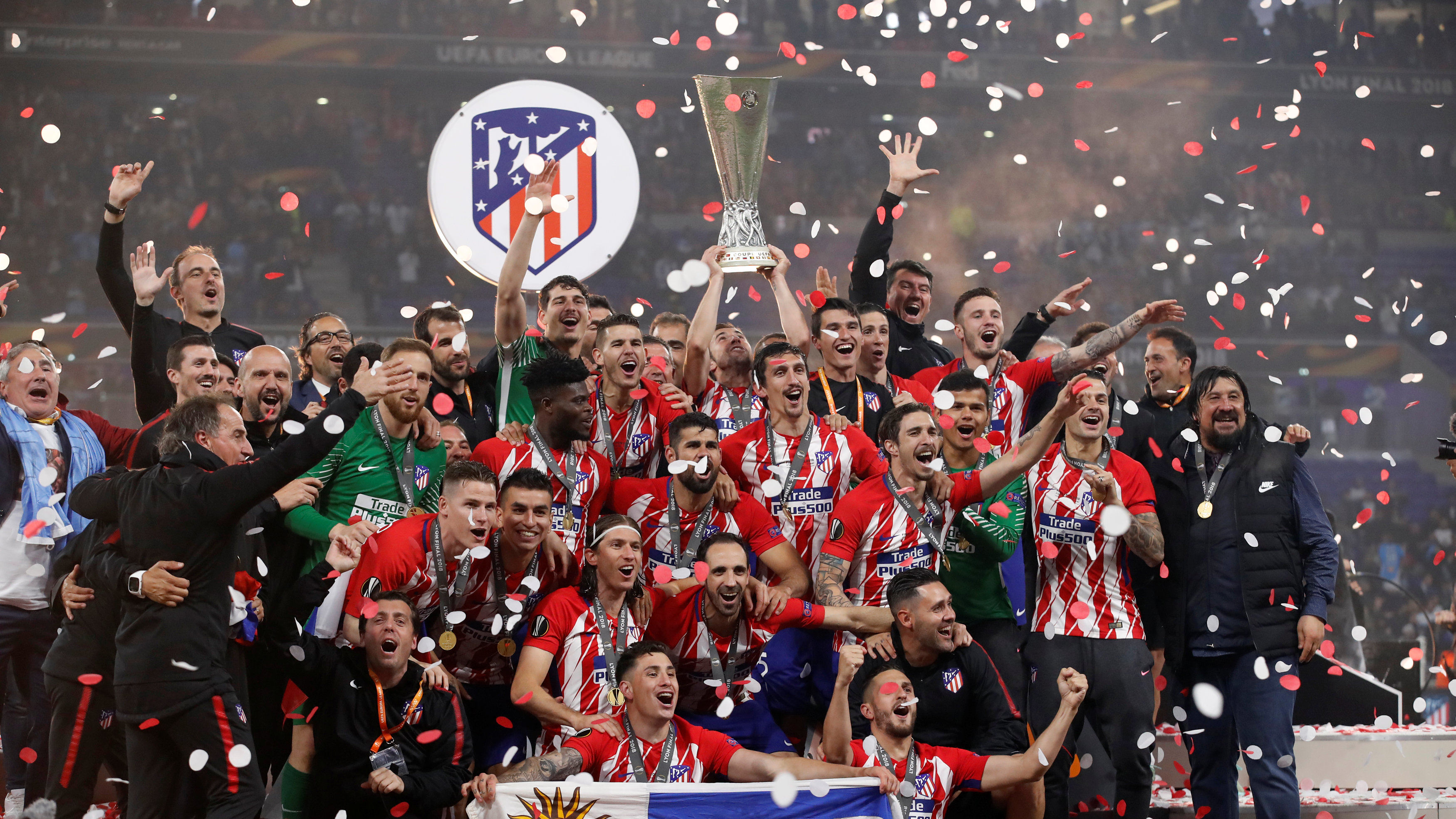 欧联杯都是二流队伍吗,欧联杯和欧协联哪个级别高