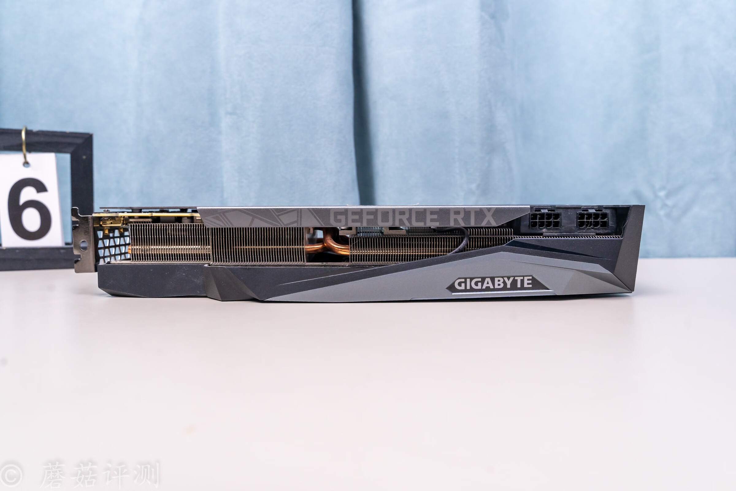 技嘉3090ti水雕显卡,技嘉rtx4090魔鹰oc怎么样