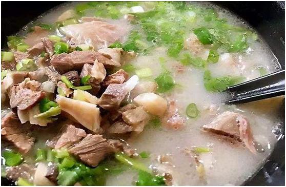 中老年人冬季滋补吃什么参好,中老年秋季养生常吃三种食物