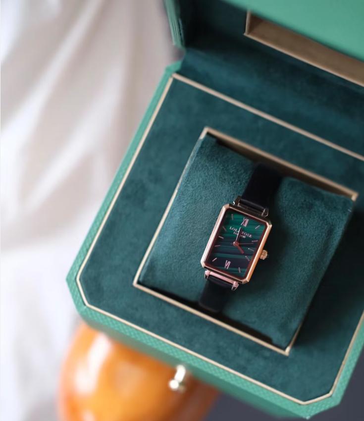 女神节送手表,女神节礼物送妈妈手表