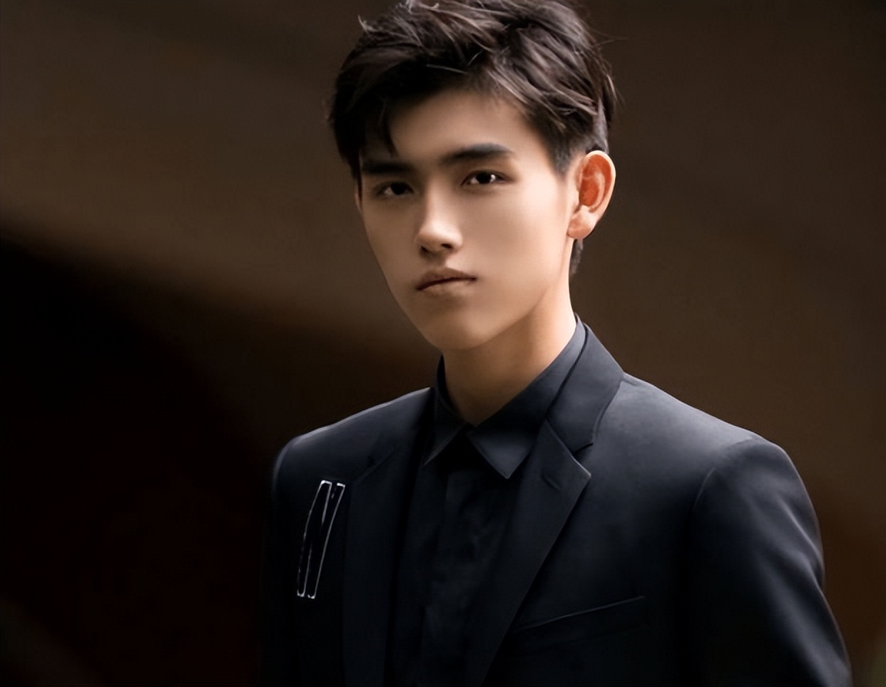 同样都是“凸嘴”，为什么有人风情万种，有人一股土味？答案在这