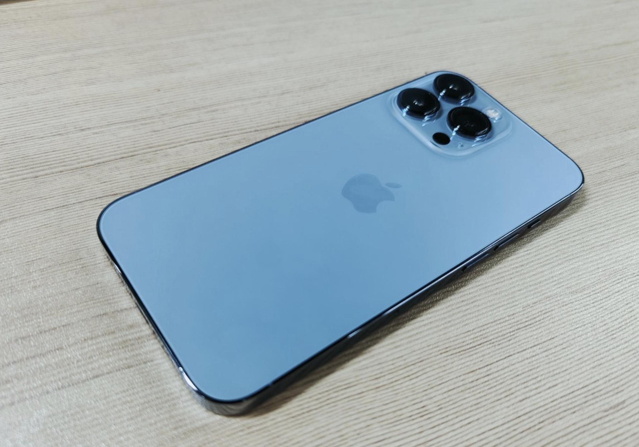 各大品牌旗舰机哪个值得入手,目前值得入手的三款旗舰机