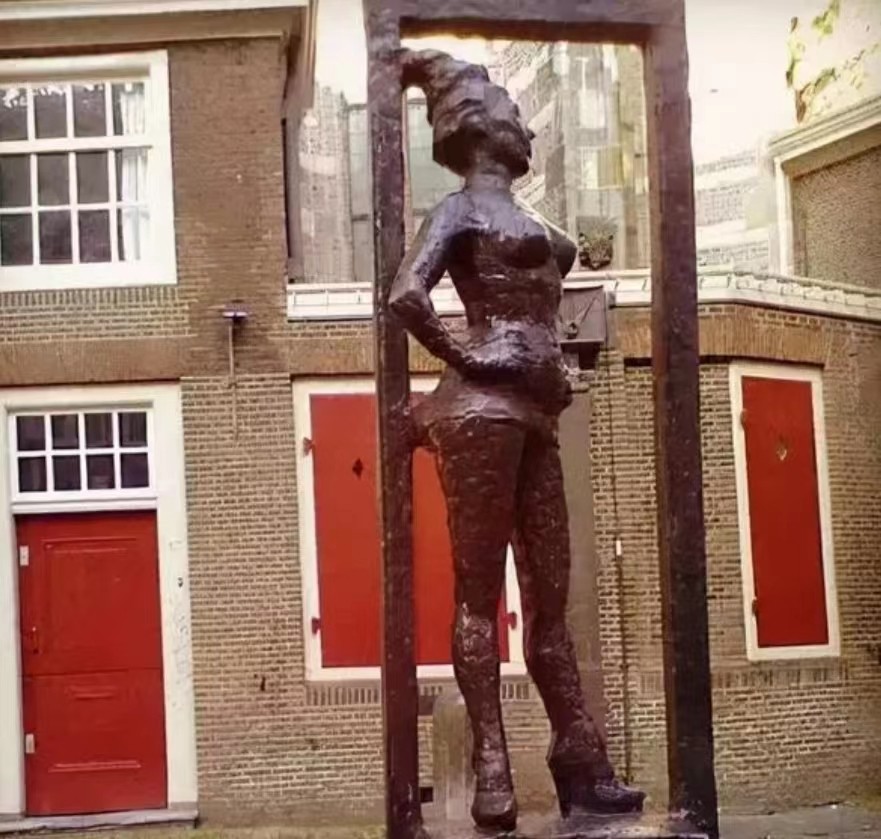 荷兰宣布性合法后遗症,2000年荷兰特殊工作者合法化