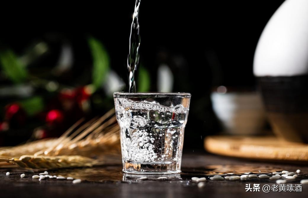 还在喝这7类酒被列入黑榜,如何处理批次不合格的白酒