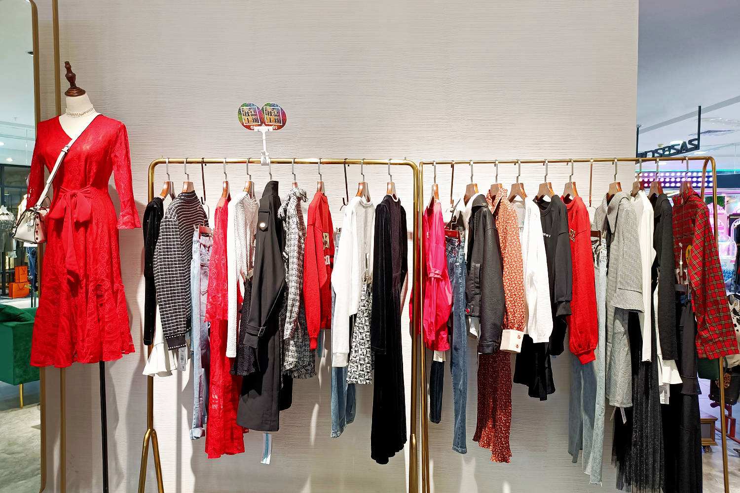 女装致癌物超标20多倍是哪个品牌,女装致癌物超标20多倍是什么牌子