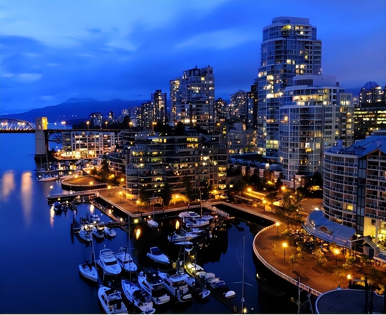 当今年轻人压力太大,现在的年轻人压力的确很大