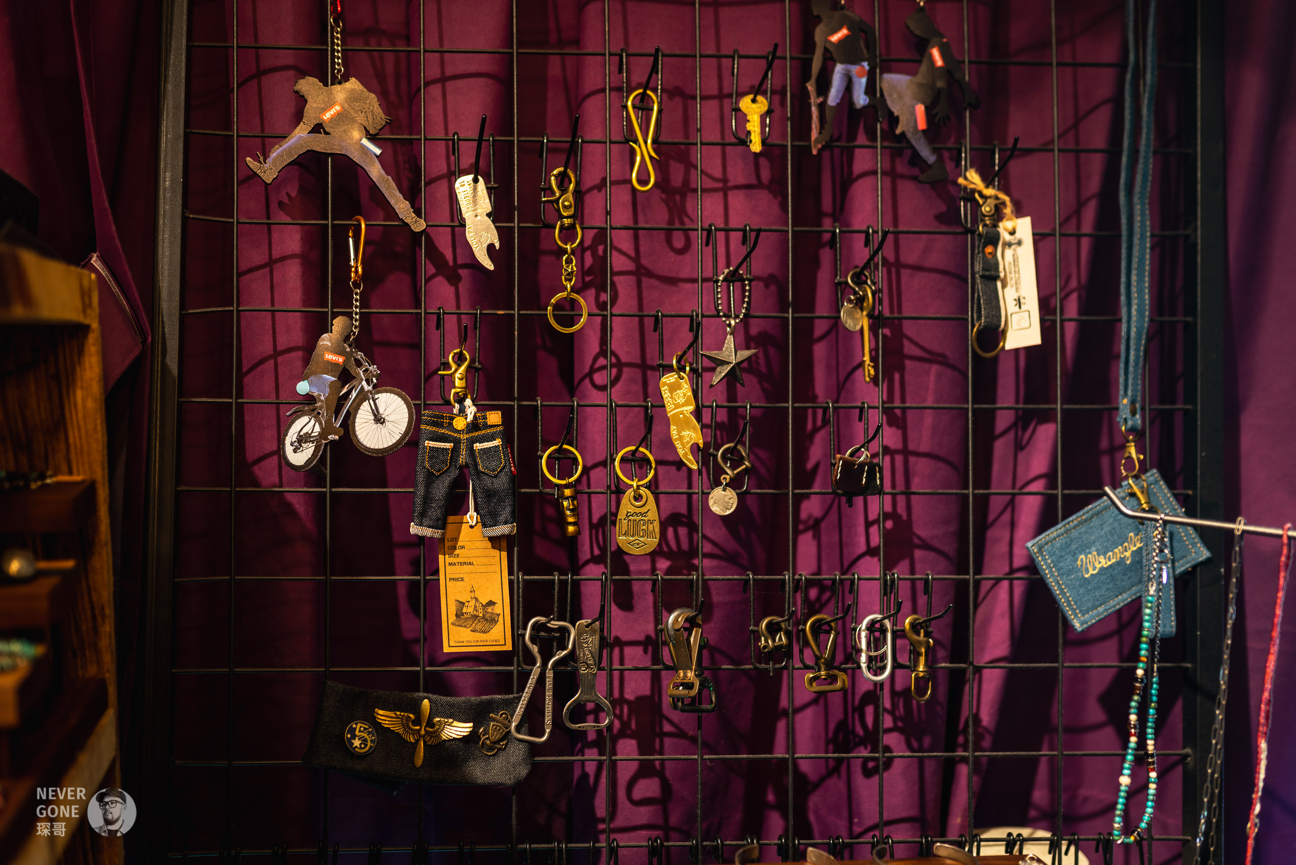 澳门潮牌男鞋店,澳门轻奢男装店