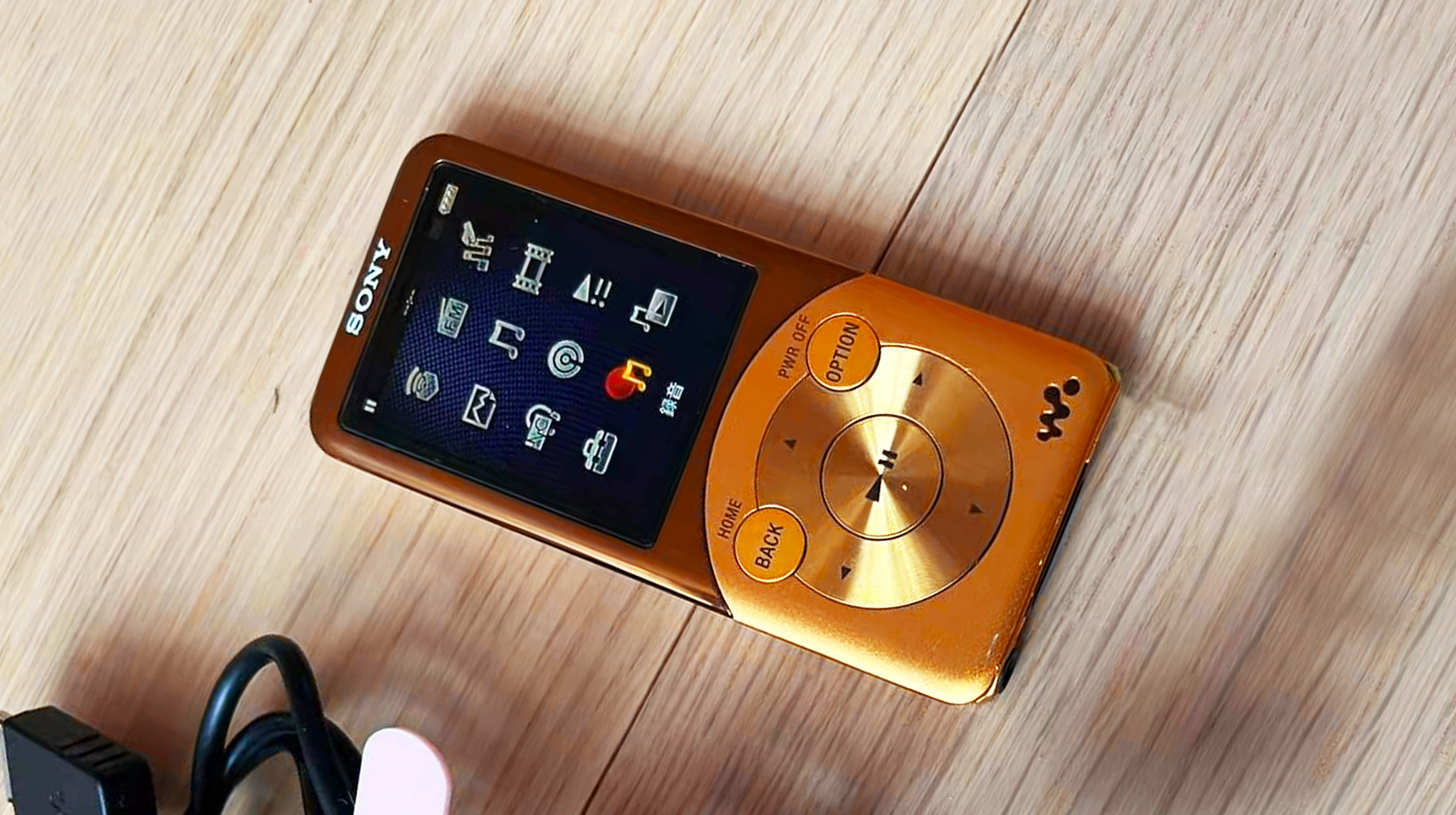 walkman索尼最新款,音质最好的索尼walkman磁带机