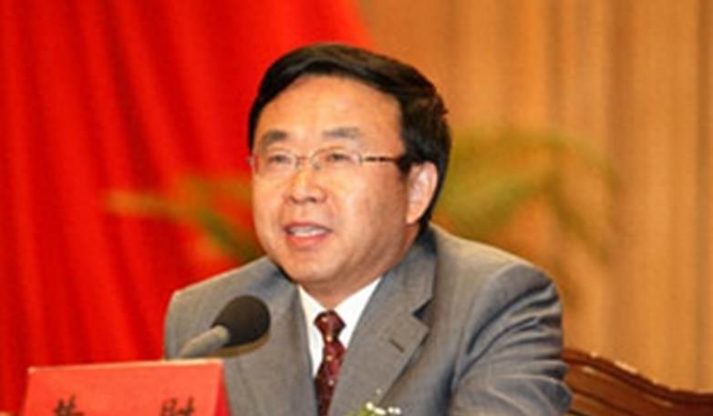 山东巨贪黄三亿：修建行宫与46名*妇情**洗鸳鸯浴，被捕前妻儿已移民