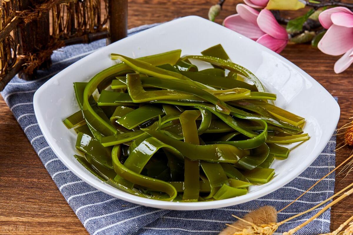 吃哪些食物蔬菜水果对眼睛有好处,有哪些蔬菜和水果对眼睛有营养