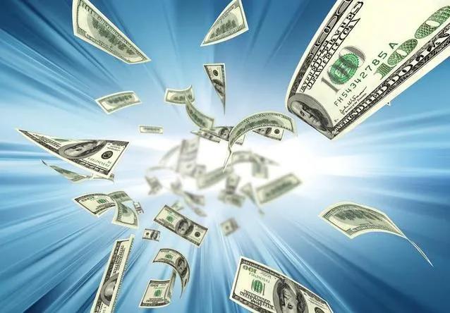 现在的人天天忙的像驴子，恨不得钻进钱眼里，究竟是为了什么？