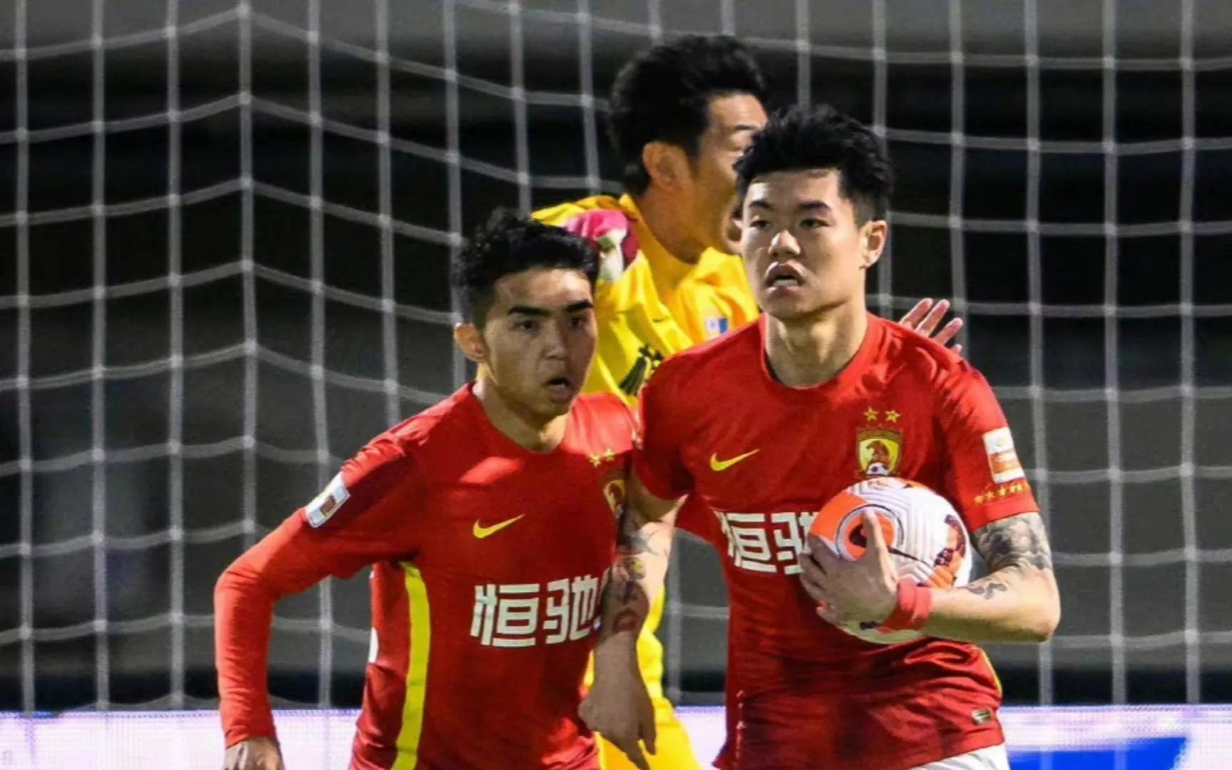 生死战国足首发武磊张玉宁领衔,武磊对比张玉宁