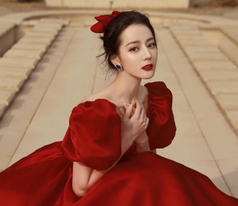 潘粤明深夜发言,潘粤明发文催人泪下