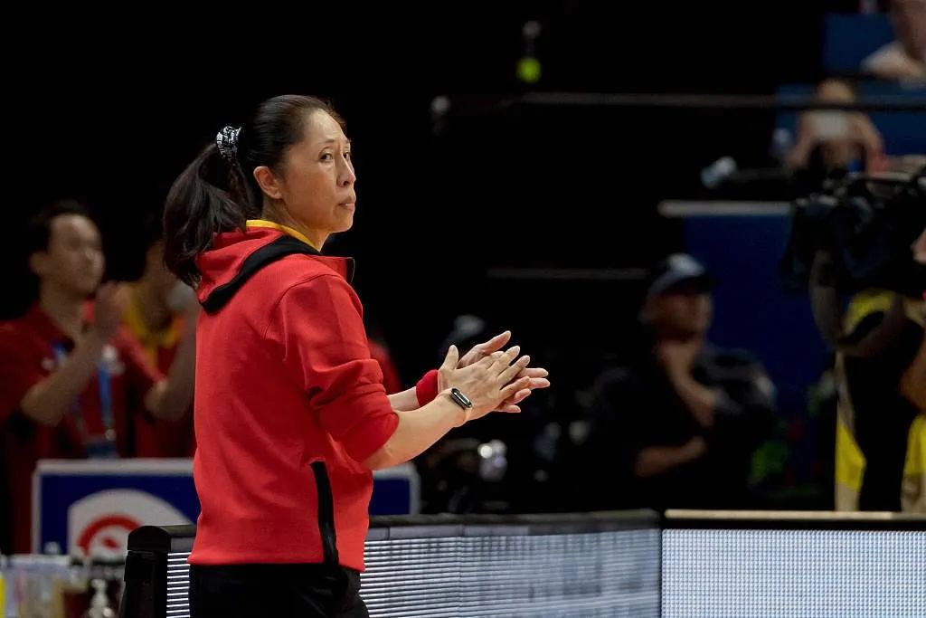 如果记不住她们的名字,就记住“中国女篮”吧