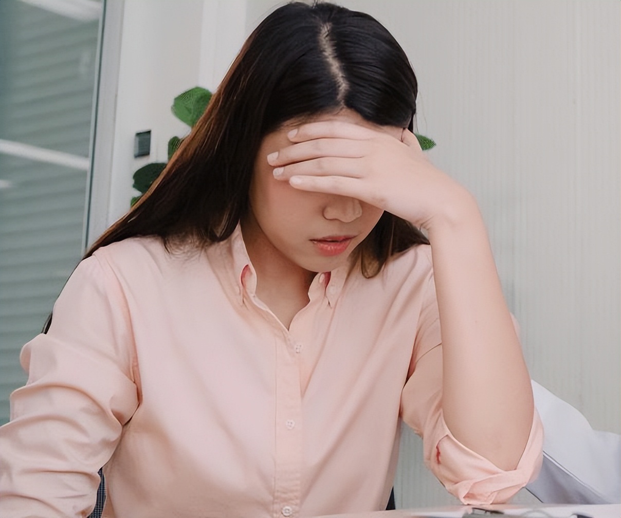 女性30岁后少吃这些东西,女性过了45岁后4种食物建议少吃