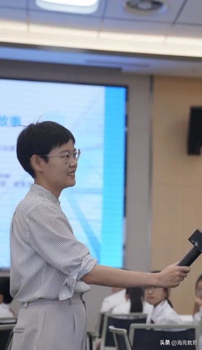 在小小的孵化器里,种商业的种子,开梦想的花