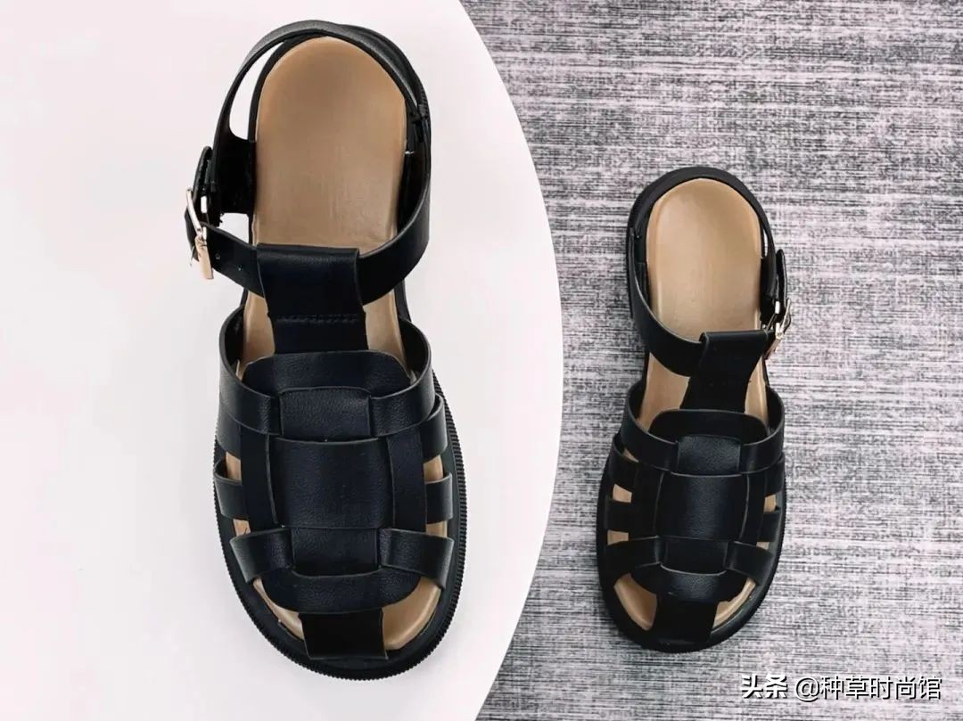 女凉鞋新款2022爆款百搭网红,裙子凉鞋2020