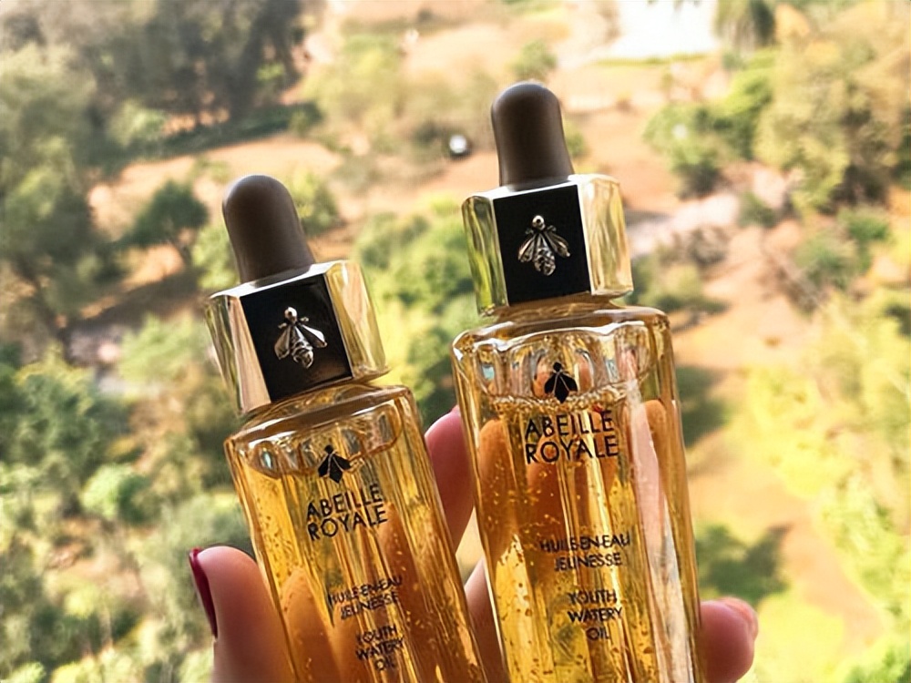 维a酸乳膏可以改善毛孔粗大吗,油皮毛孔粗大黑头多要怎么改善