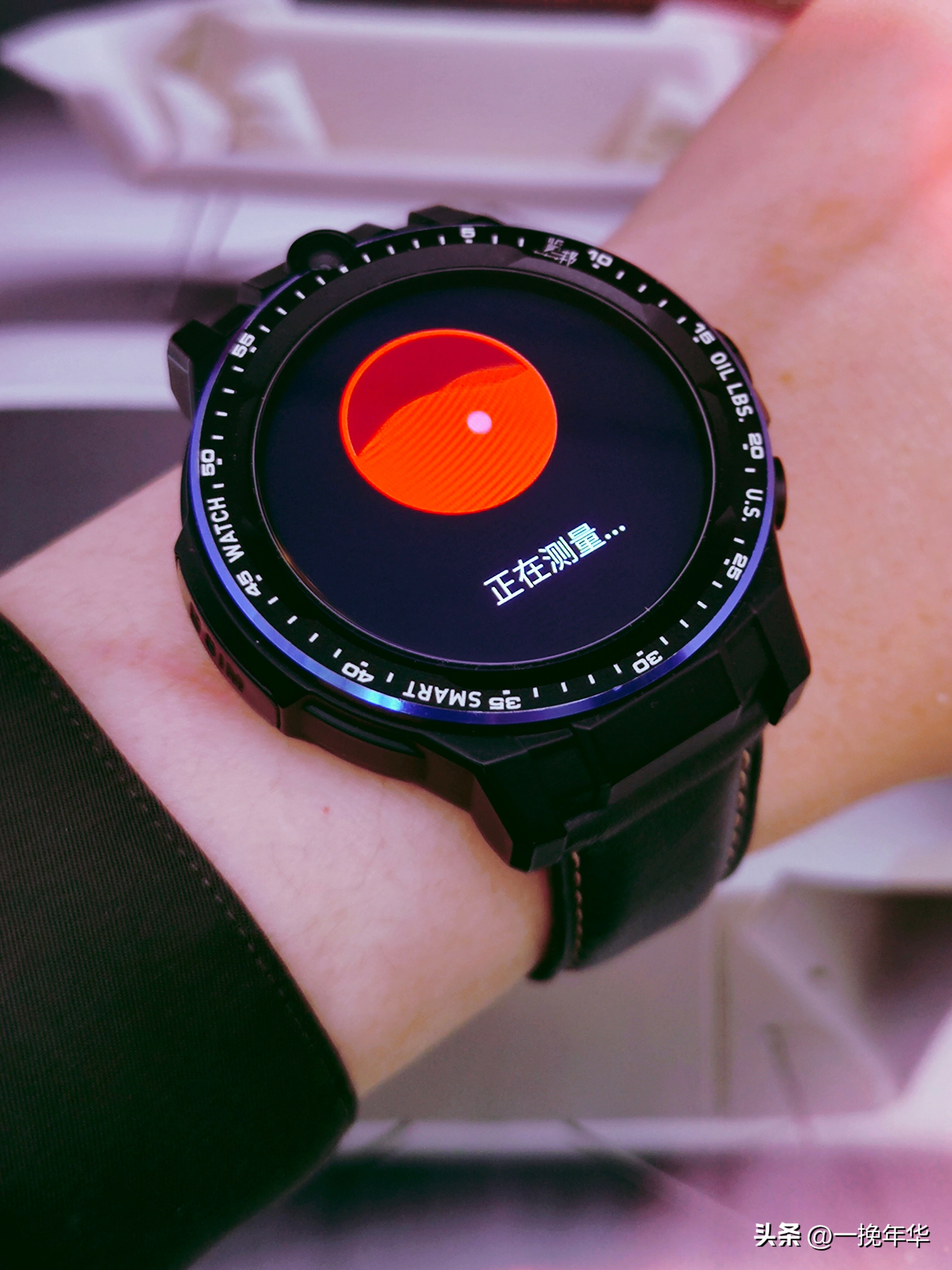 还在抢血氧仪？一款健康检测智能手表随时监护你的健康和运动