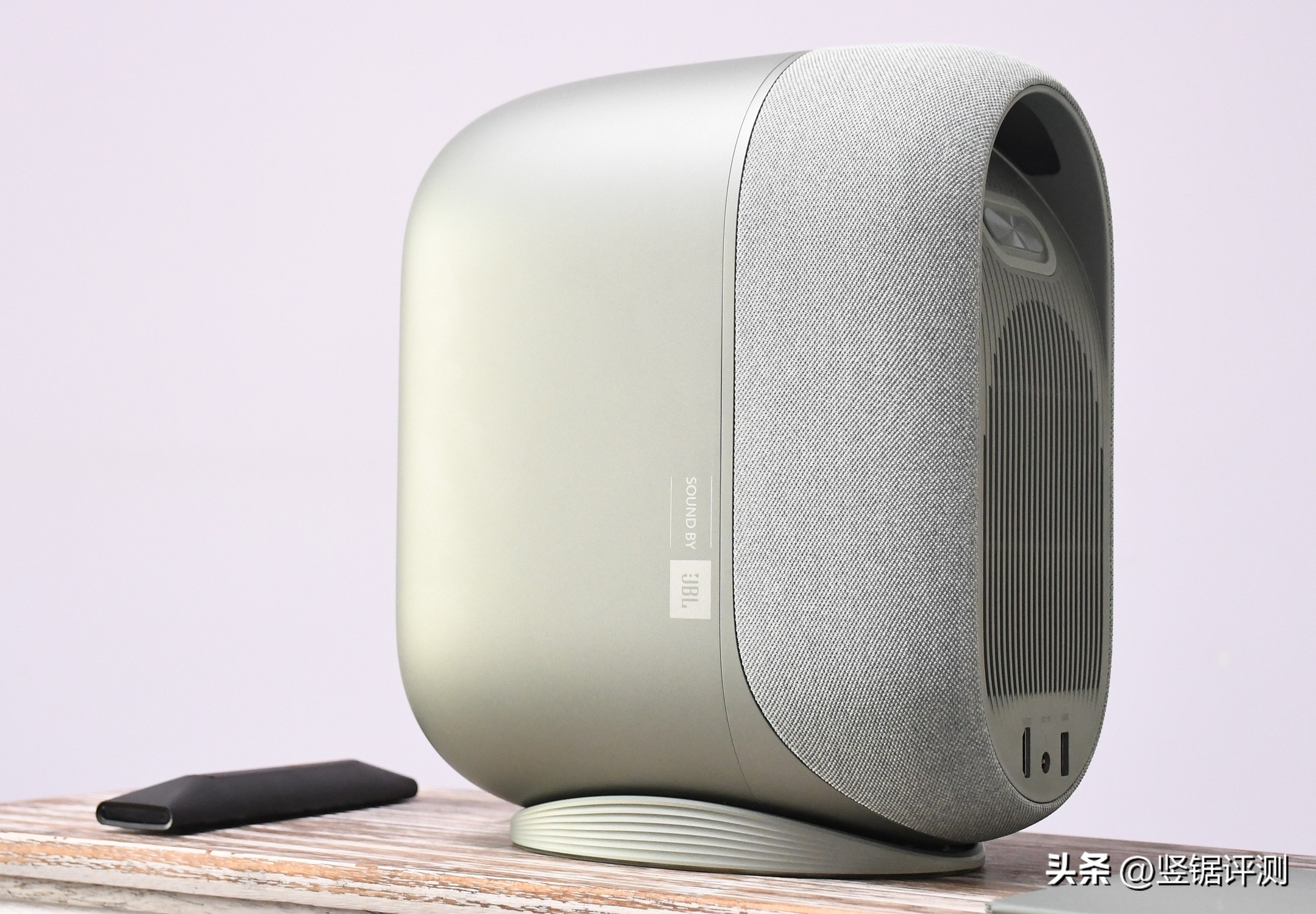 快乐星球o3投影仪对比,快乐星球三投影仪推荐