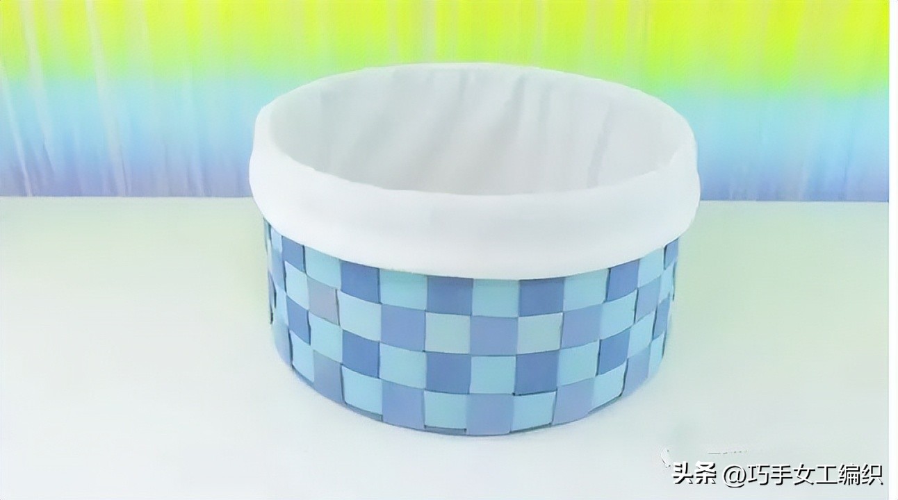 牛仔裤收纳神器改造,旧牛仔裤布条再利用的妙招