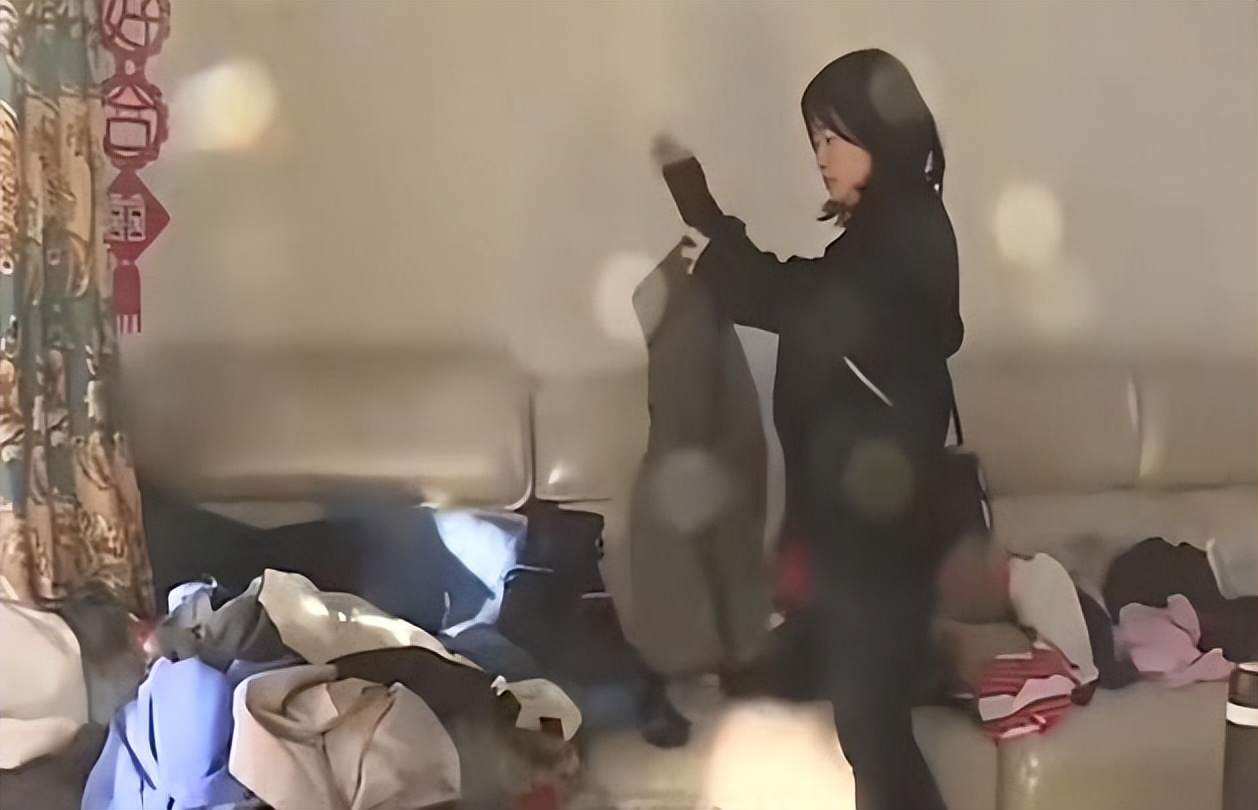 老婆借的网贷怎样算夫妻共同债务,贷款50万还不起怎么判