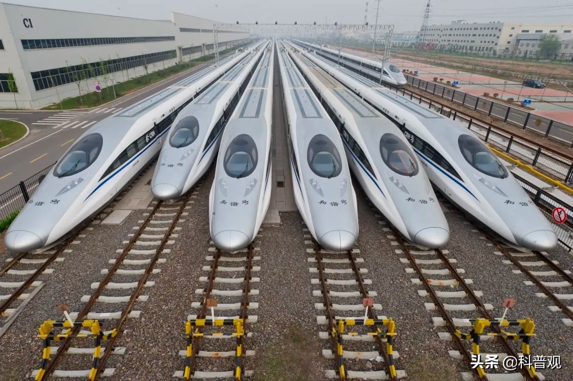 广西东航飞机坠毁事件有没有伤亡,东航搭载132人客机在广西坠毁