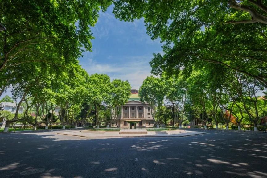 全国仅10位！江苏唯一！这位肝胆肿瘤专家荣获全国“重量级”表彰！