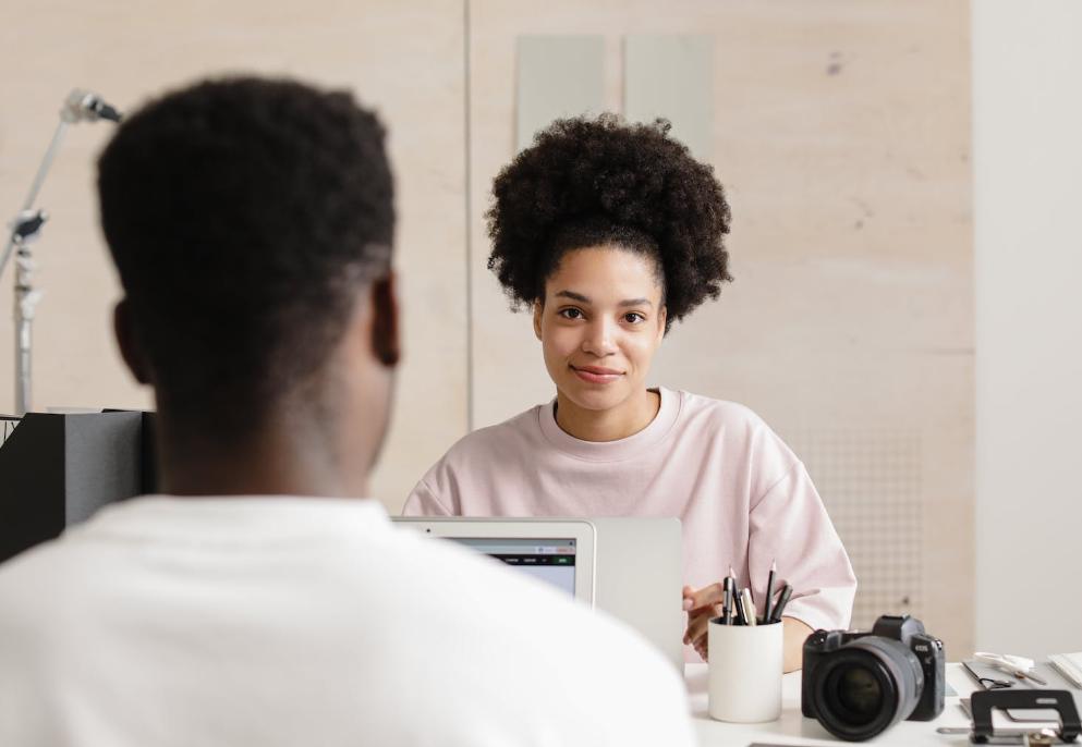 当下社会如何坚定理想信念,年轻人该树立什么样的理想和信念