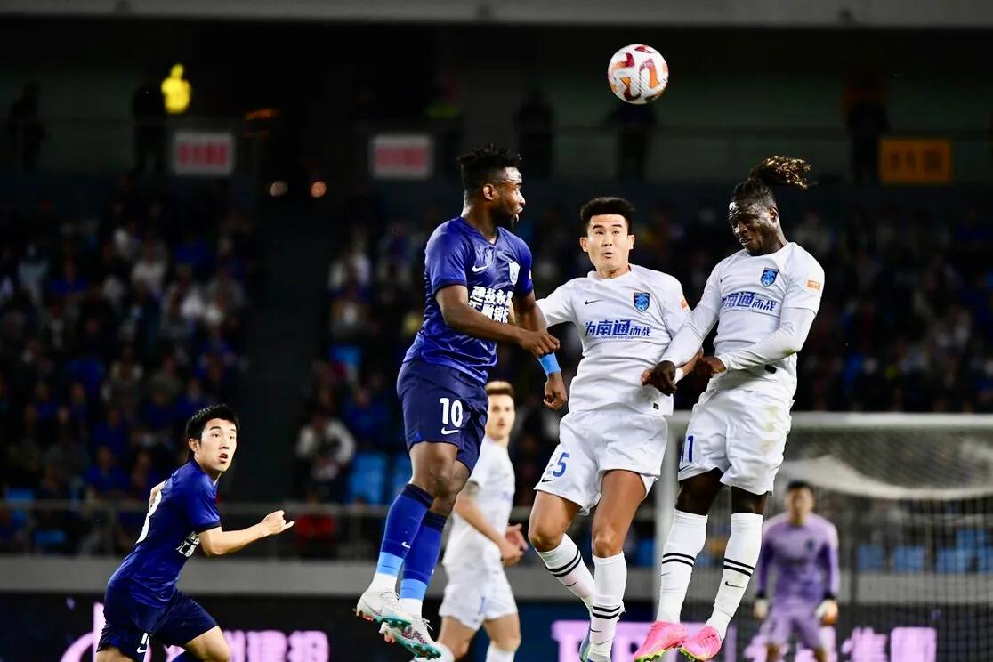 传控打法不再吃香，功利足球再抬头？乱世中超唯快不破