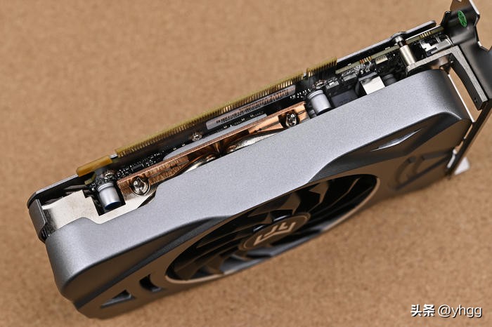 七彩虹影驰b460m,七彩虹b760i显卡