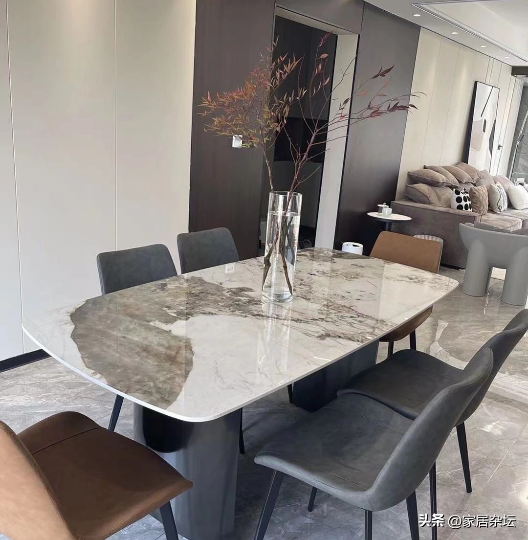 岩板餐桌到底适不适合买,为什么不推荐岩板餐桌