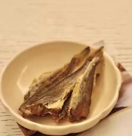 硬骨鱼纲鲈形目石首鱼科尽是好吃的海鱼啊!其中大小黄鱼最有名了