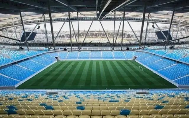 青岛青春足球场效果图,青岛青春足球场位于哪