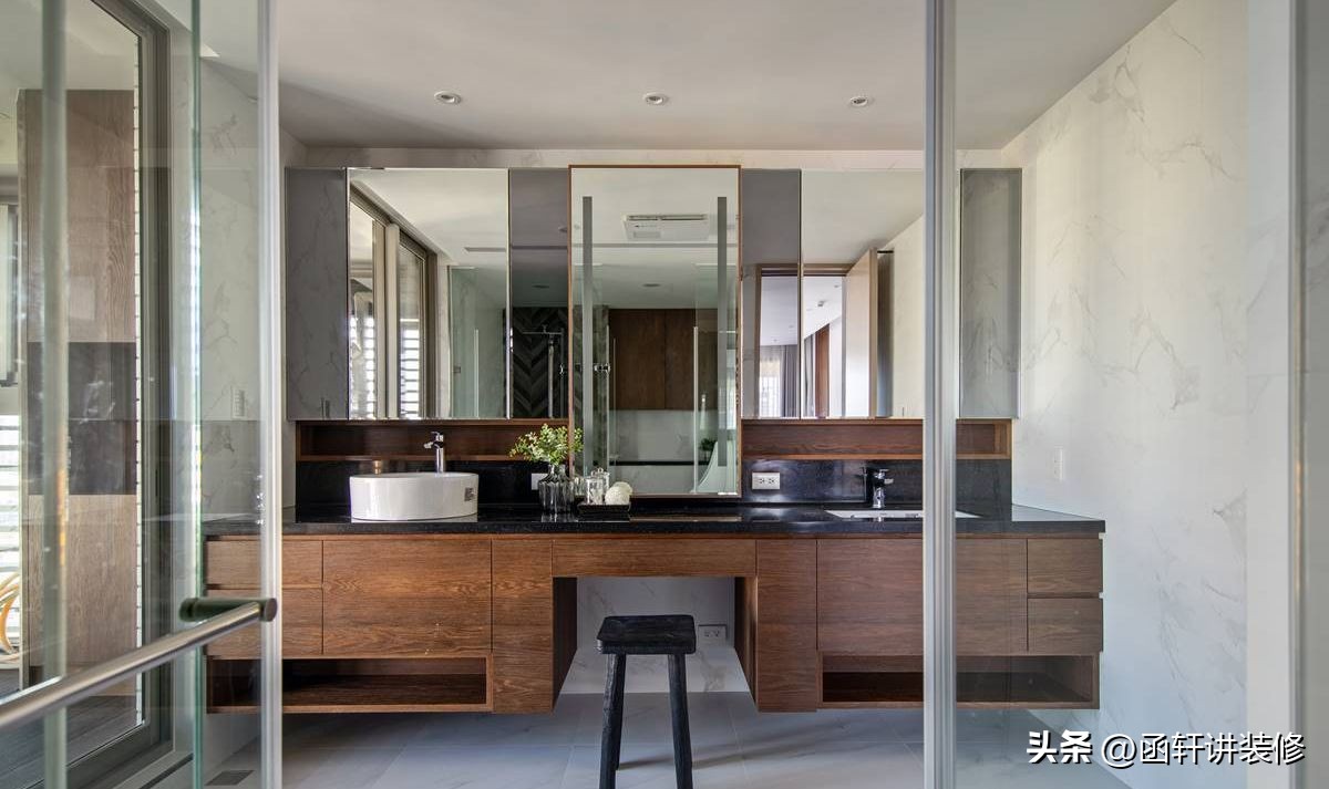 化妆台收纳省钱小技巧,化妆台的正确摆放方法